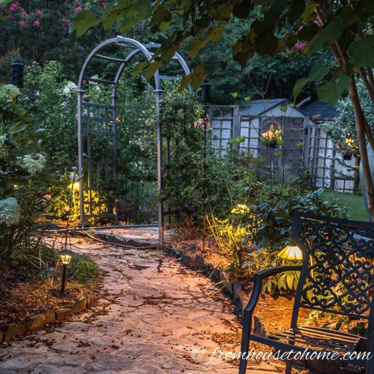 Install Landscape Lighting (How To Design And Install Landscape Lighting In Your Yard)