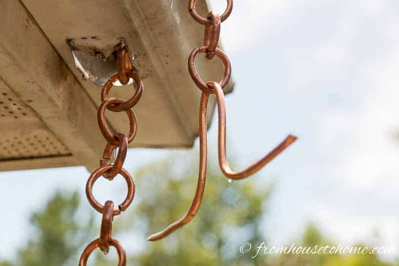 How to hang a rain chain from the gutter